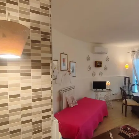 Amorevole Con Terrazza E Doccia Esterna