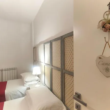 Amorevole Con Terrazza E Doccia Esterna *